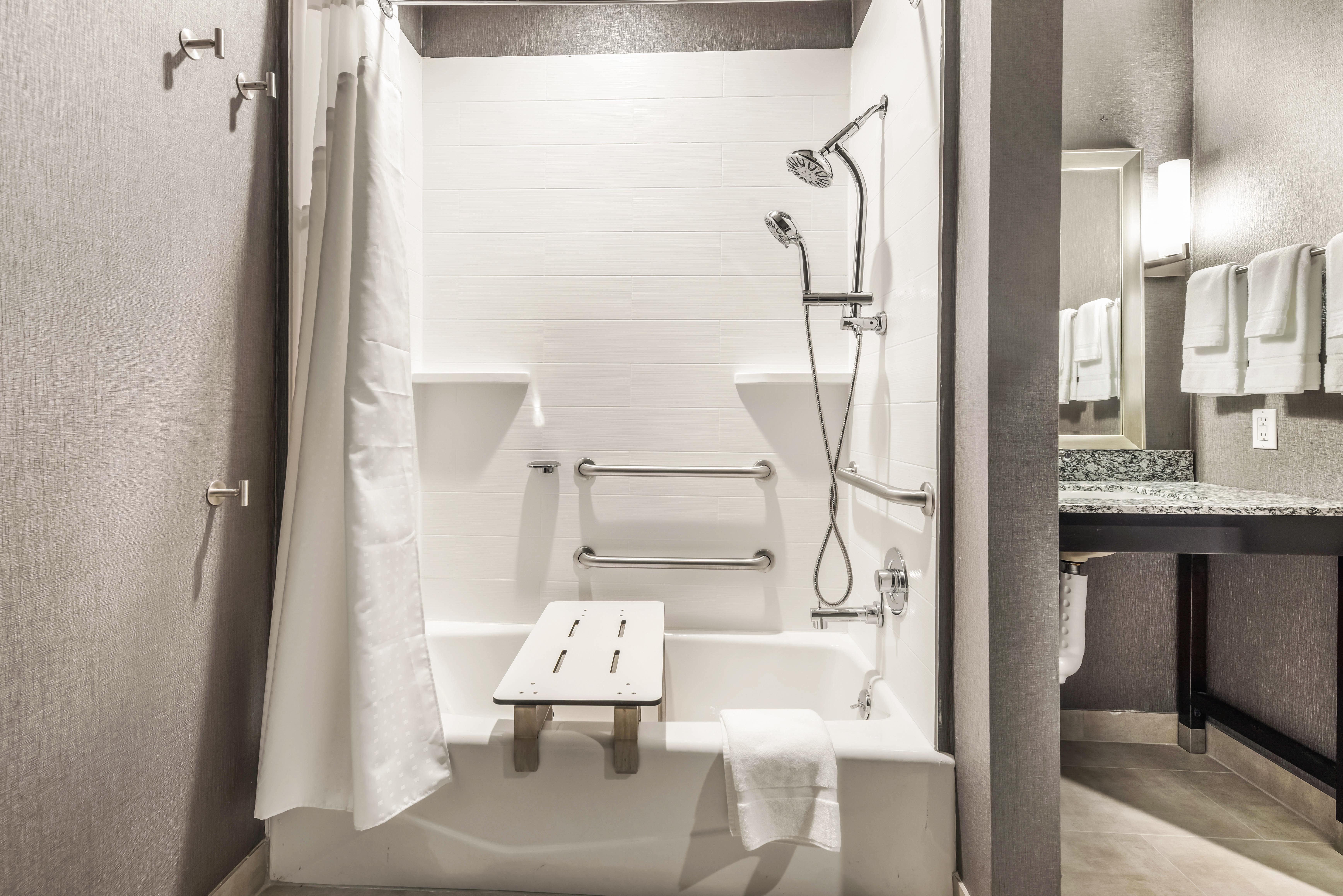 Holiday Inn Hotel & Suites Silicon Valley - Milpitas By Ihg Экстерьер фото